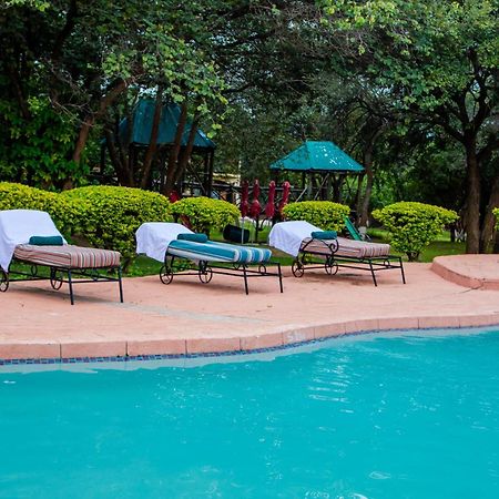 M'Kango Golfview Hotel Lusaka Eksteriør billede