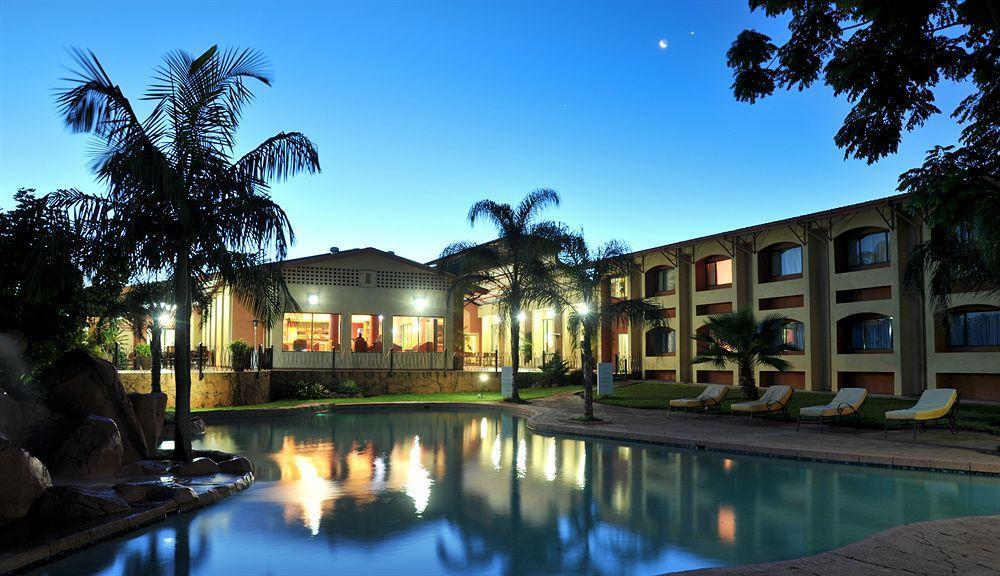 M'Kango Golfview Hotel Lusaka Eksteriør billede