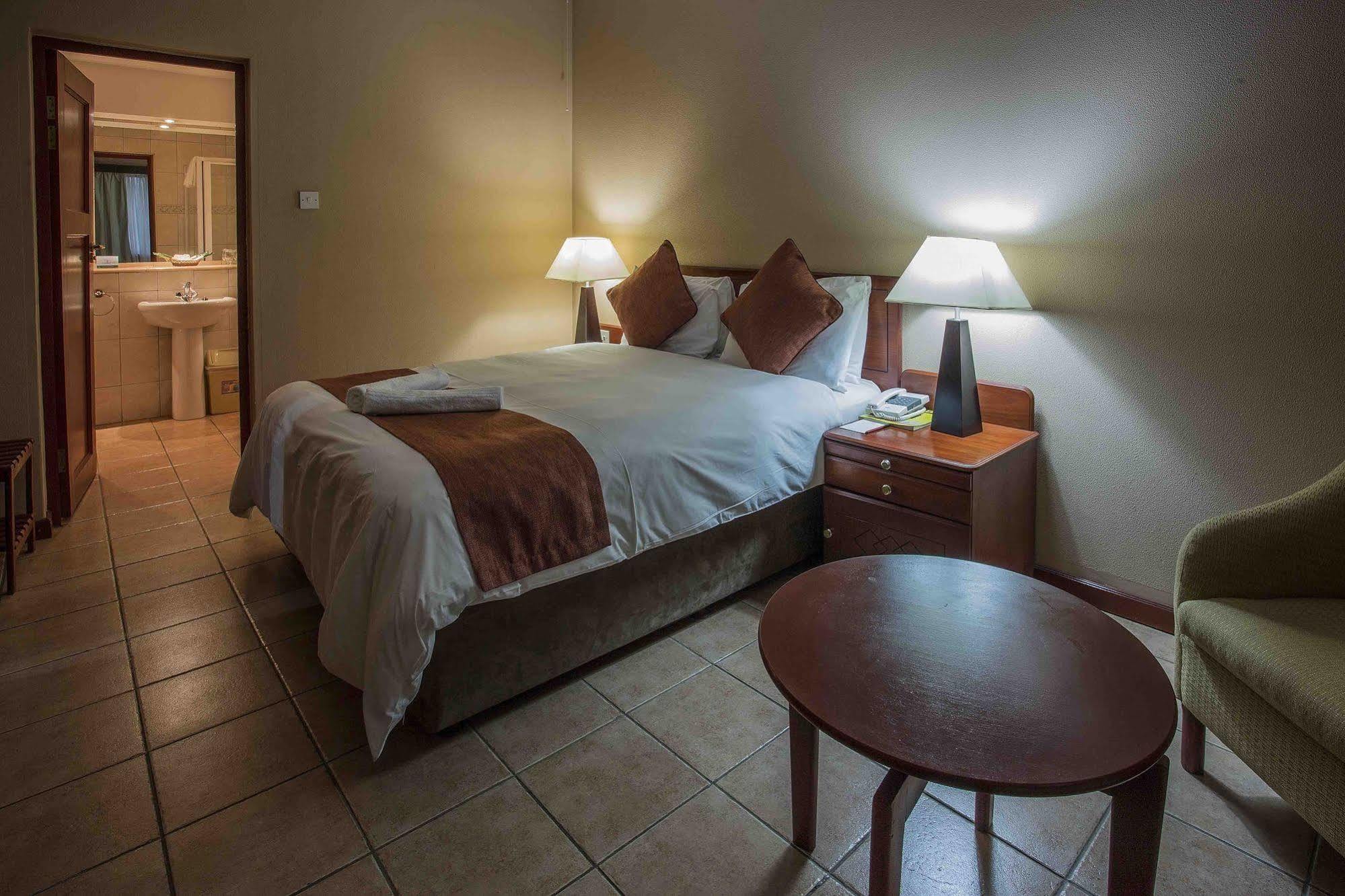 M'Kango Golfview Hotel Lusaka Eksteriør billede